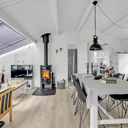 Wunderschönes Haus Mit 2 Schlafzimmern * Thisted