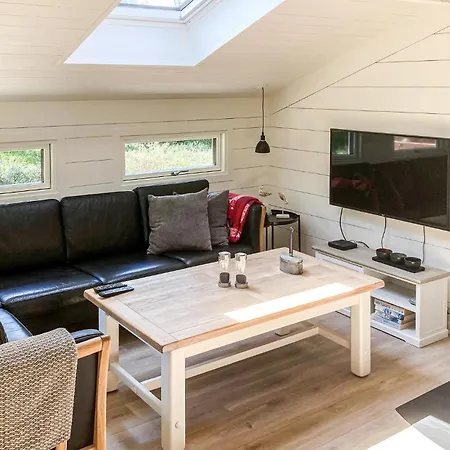 Ferienhaus Wunderschönes Haus Mit 2 Schlafzimmern *